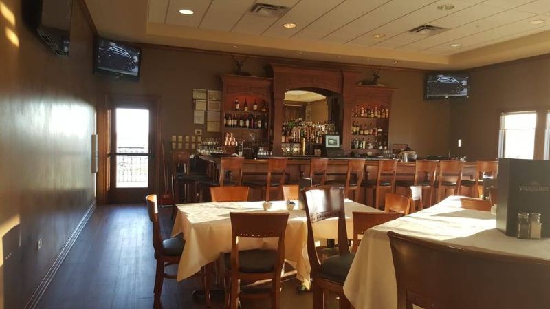 mueble uso intensivo comedor